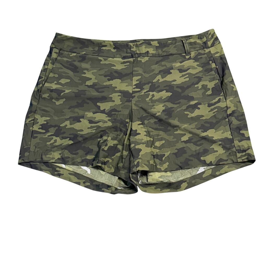 Spanx Camo Shorts EUC
